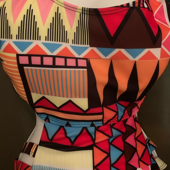 One piece African print swimsuit - Picture 7 of 7